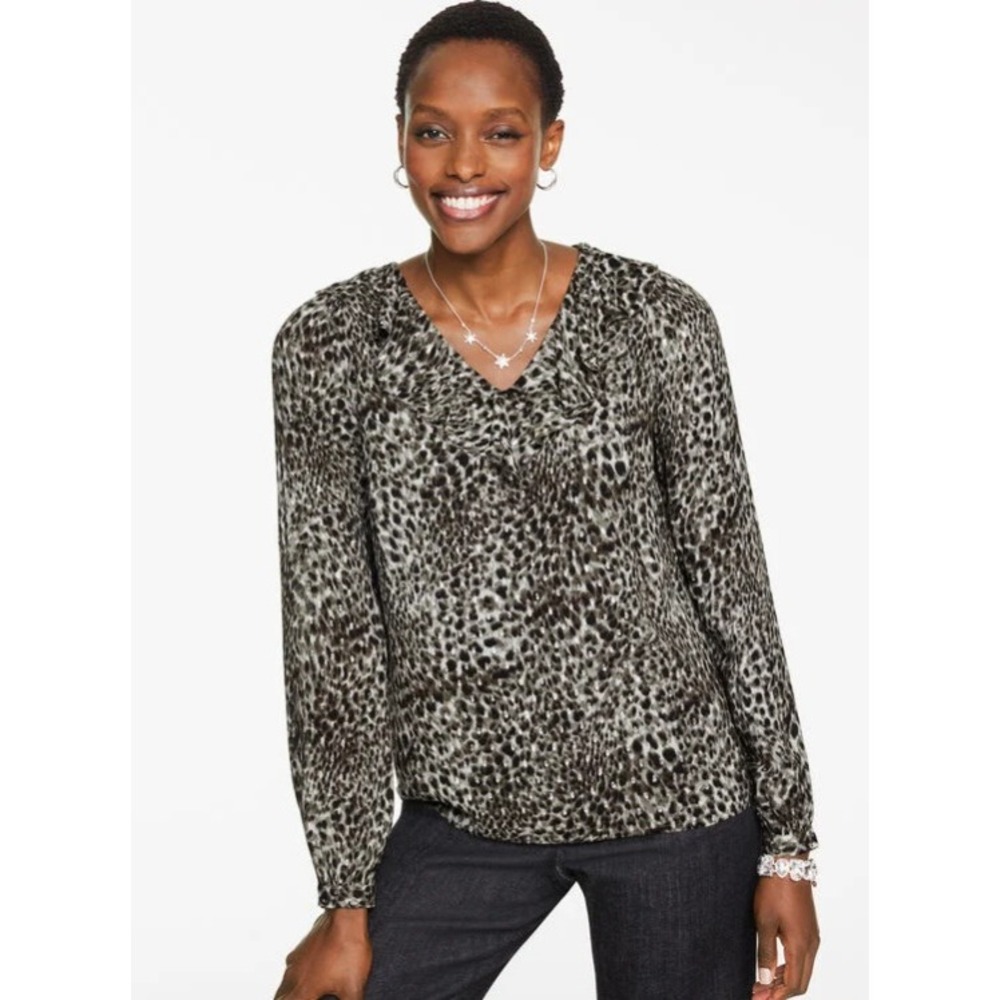 New Talbots Blouse Large Petite Grey Leopard Metallic Ruffle V-Neck Long Sleeve